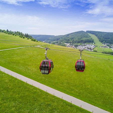 Sporthotel Zum Hohen Eimberg Виллинген Экстерьер фото