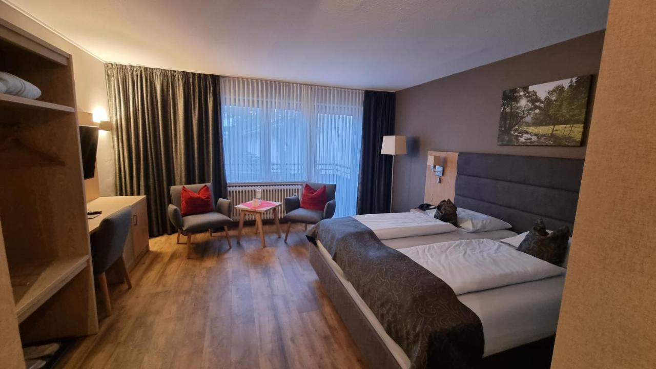 Sporthotel Zum Hohen Eimberg Виллинген Экстерьер фото